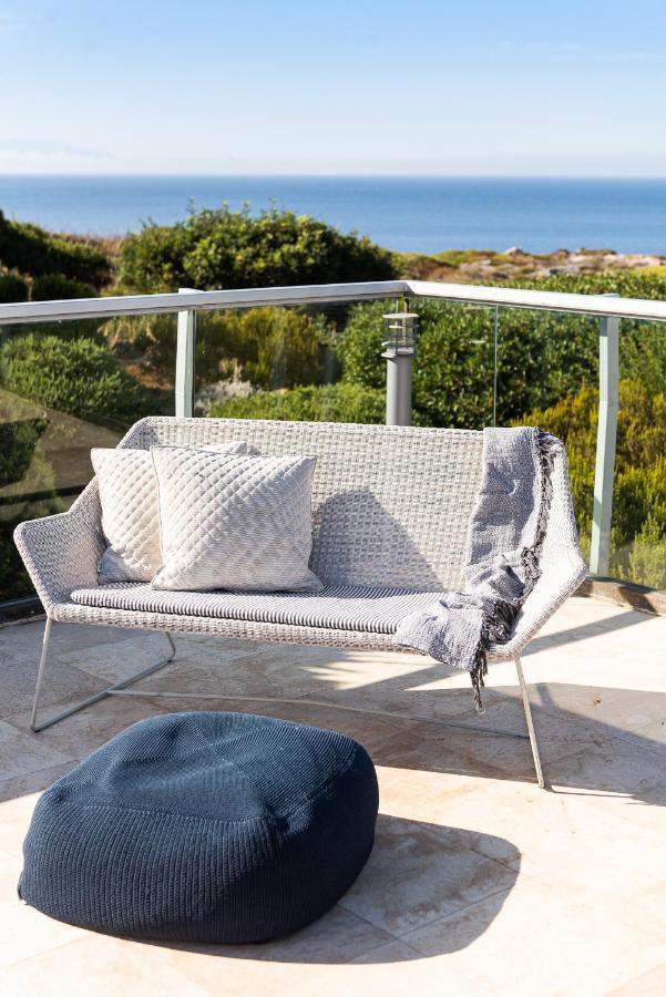 Magnifique Villa Avec Piscine Au Bord De Mer Chorafakia Exteriör bild